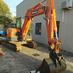 Doosan -  Escavatore DX62R-3