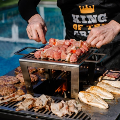 Barbecue a legna Tower mini antracite con portalegna 